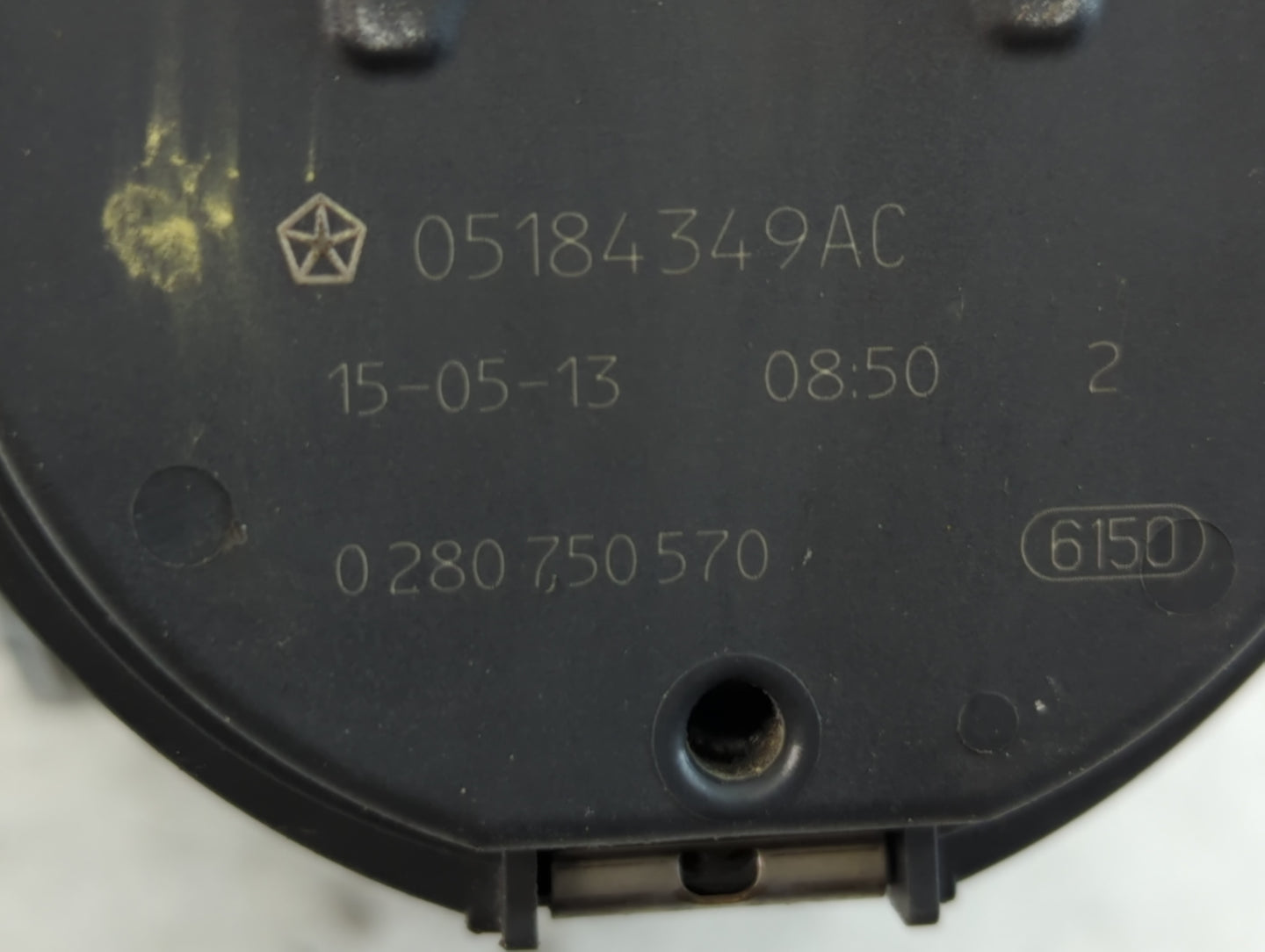 2014-2022 Jeep Cherokee Throttle Body P/N:05184 349AC Fits Fits 2011 2012 2013 2014 2015 2016 2017 2018 2019 2020 2021 2022 