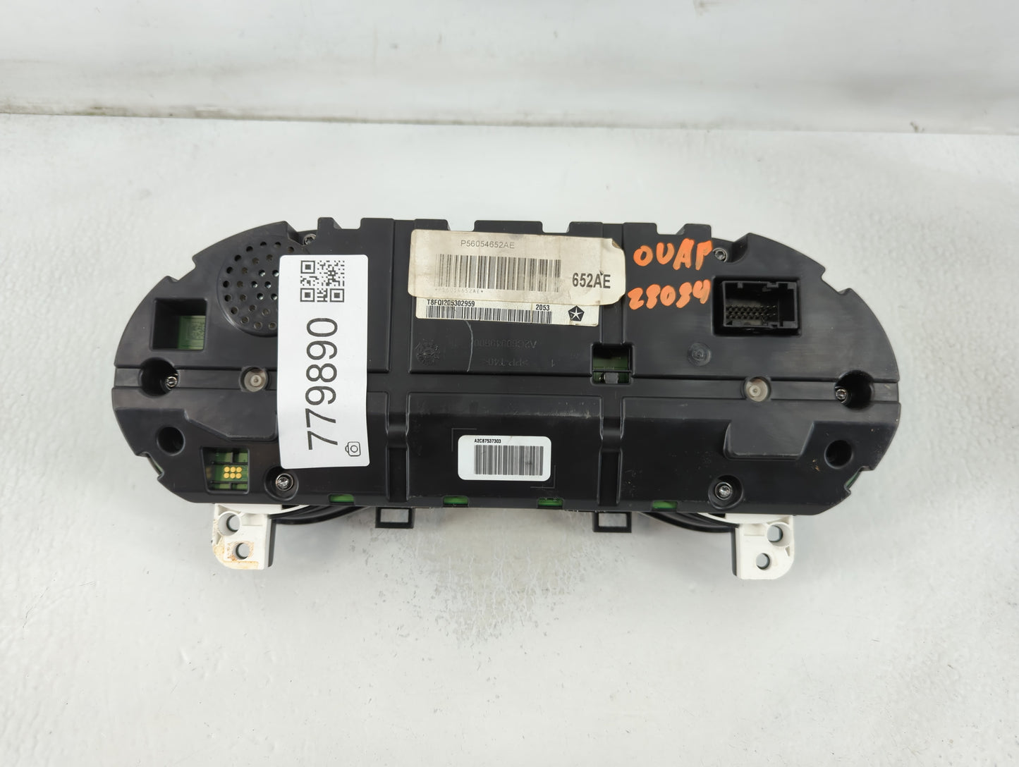 2015 Jeep Cherokee Instrument Cluster Speedometer Gauges P/N:P56054652AE Fits OEM Used Auto Parts - Oemusedautoparts1.com