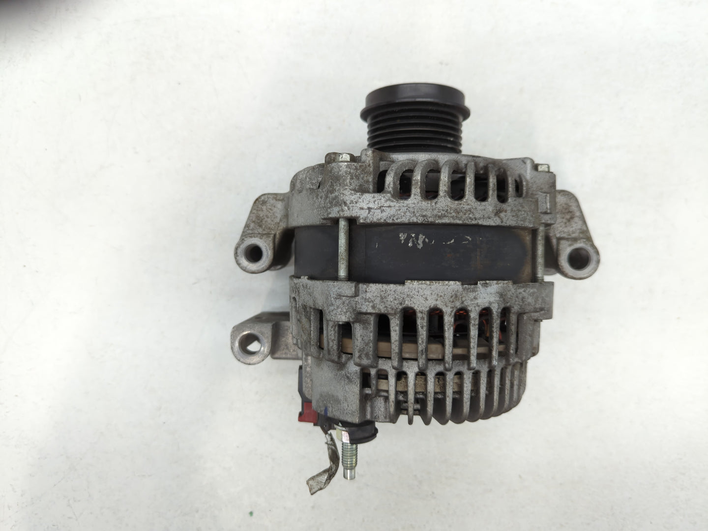 2014-2018 Jeep Cherokee Alternator Replacement Generator Charging Assembly Engine OEM P/N:56029624AB Fits OEM Used Auto Part