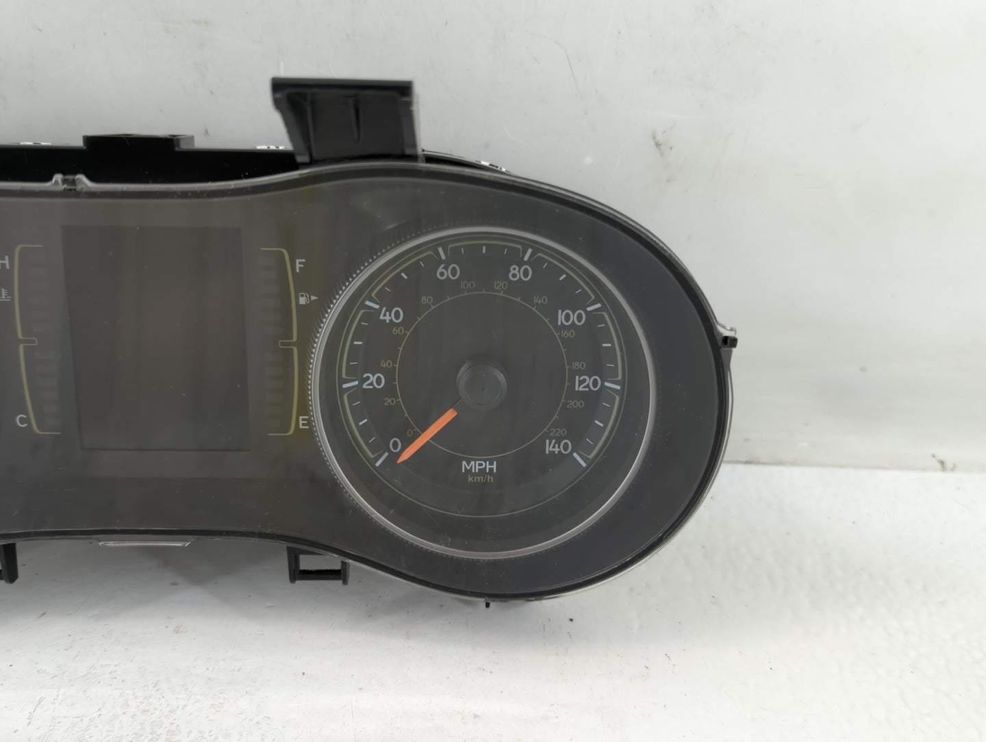 2015 Jeep Cherokee Instrument Cluster Speedometer Gauges P/N:68241293AC Fits OEM Used Auto Parts - Oemusedautoparts1.com