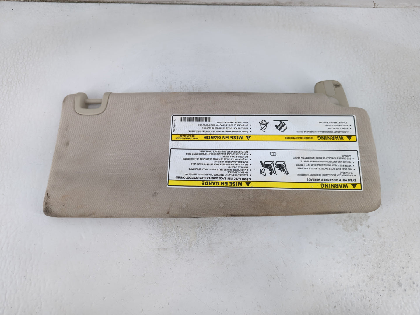 2014-2018 Jeep Cherokee Sun Visor Shade Replacement Driver Left Mirror Fits Fits 2014 2015 2016 2017 2018 OEM Used Auto Part