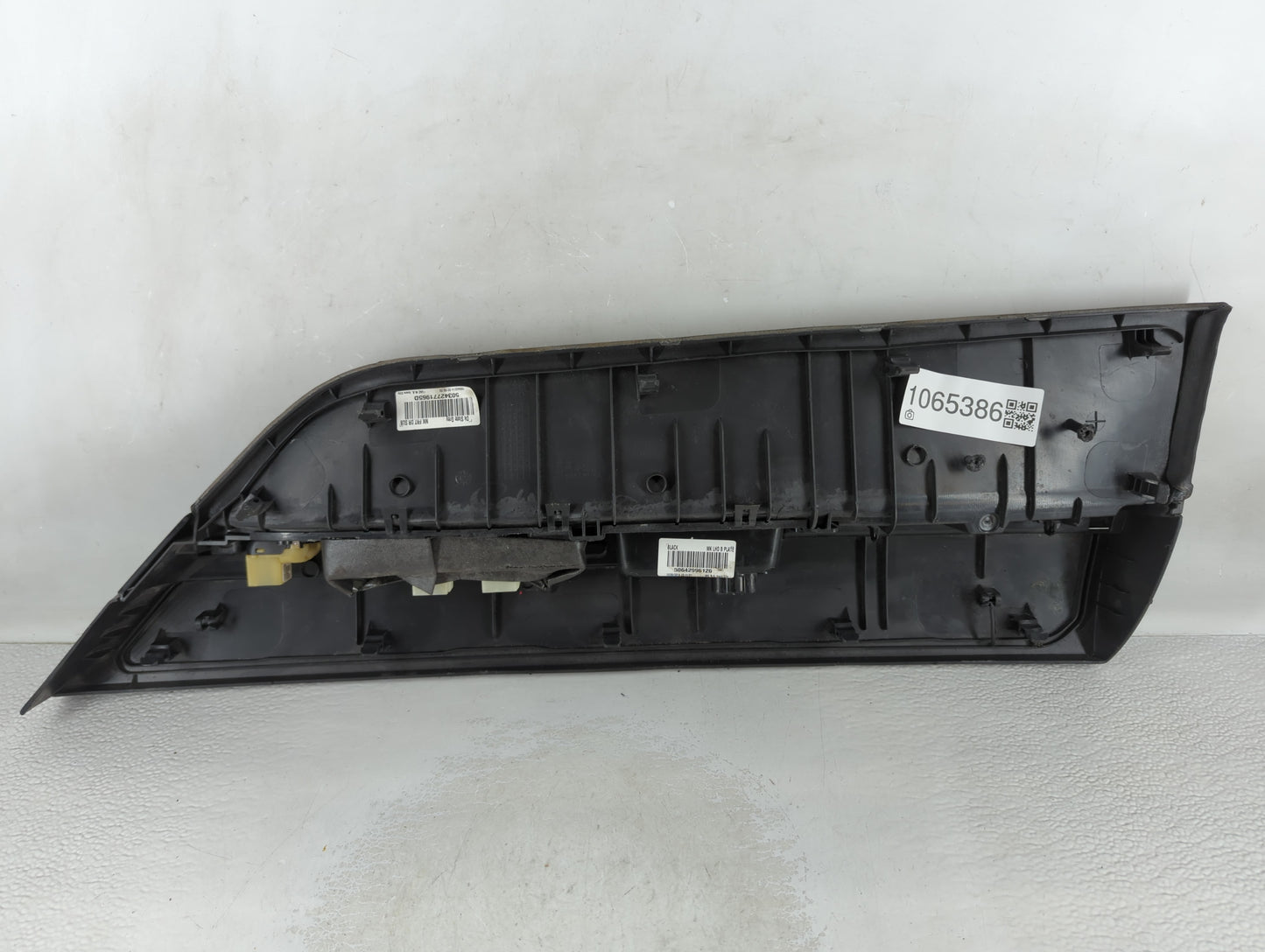 2015 Jeep Compass Master Power Window Switch Replacement Driver Side Left P/N:50342771965D Fits OEM Used Auto Parts - Oemuse