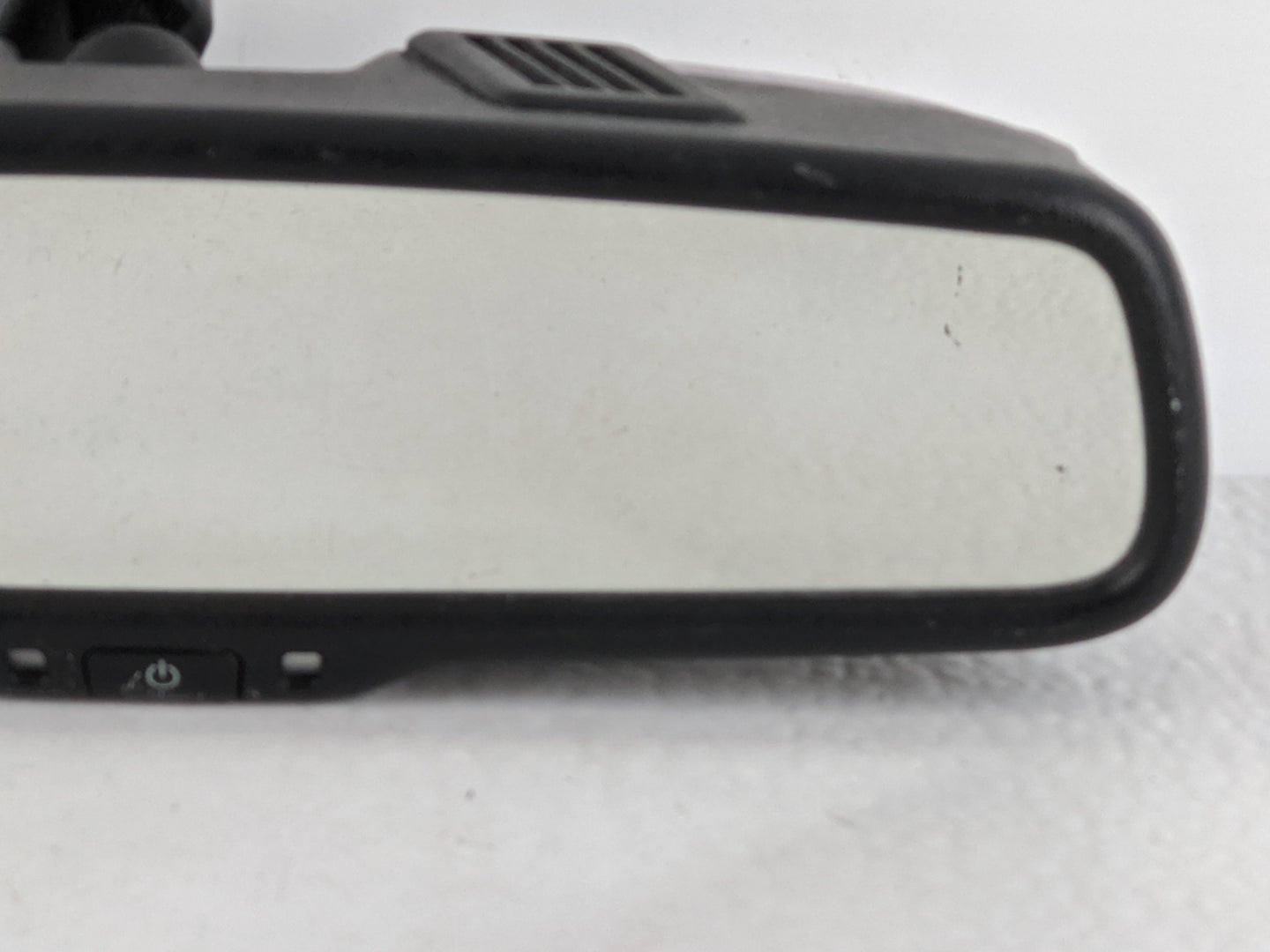 2015 Jeep Compass Interior Rear View Mirror Replacement OEM P/N:E11026130 Fits OEM Used Auto Parts - Oemusedautoparts1.com