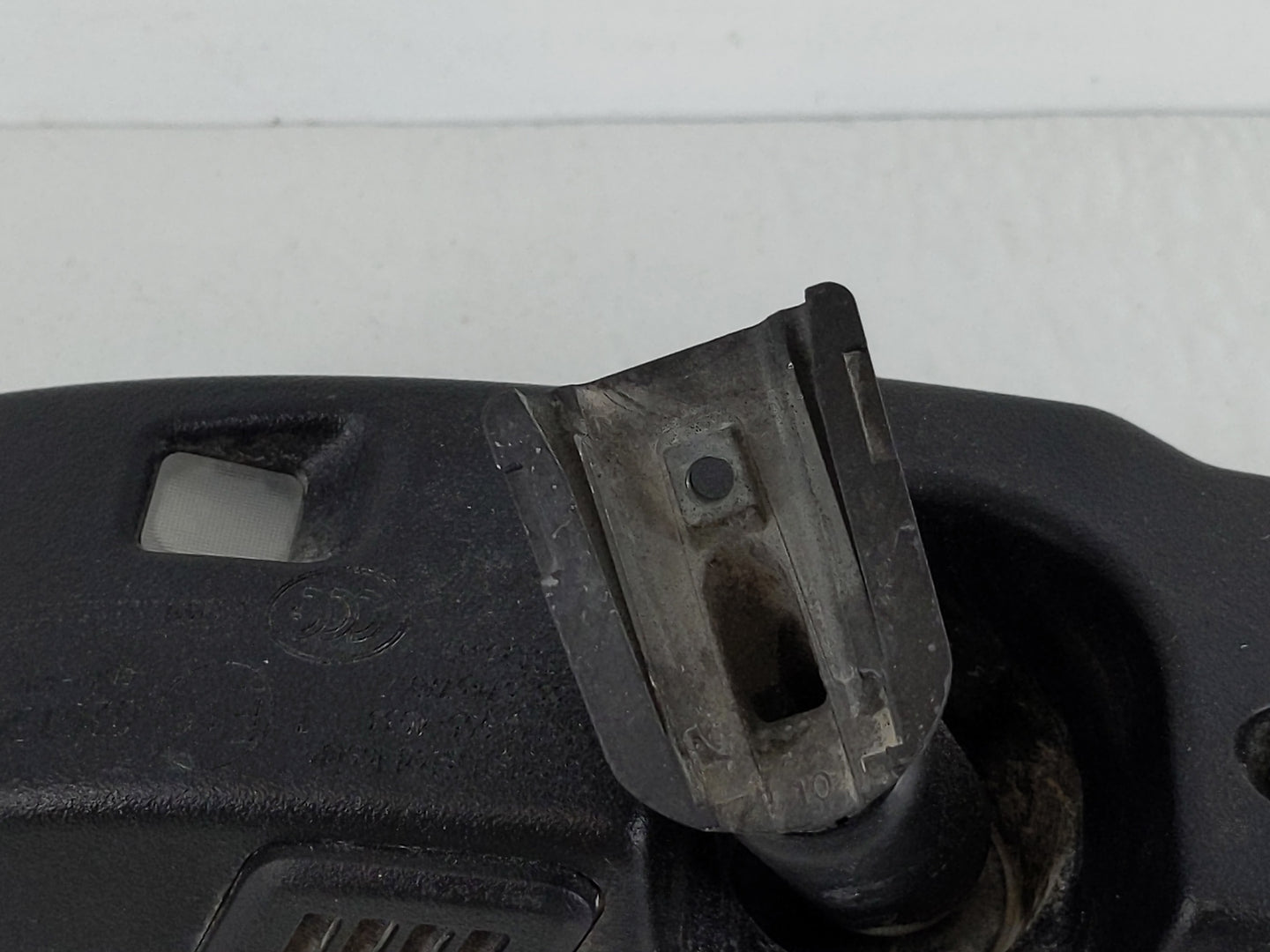 2015 Jeep Compass Interior Rear View Mirror Replacement OEM P/N:E11026130 Fits OEM Used Auto Parts - Oemusedautoparts1.com
