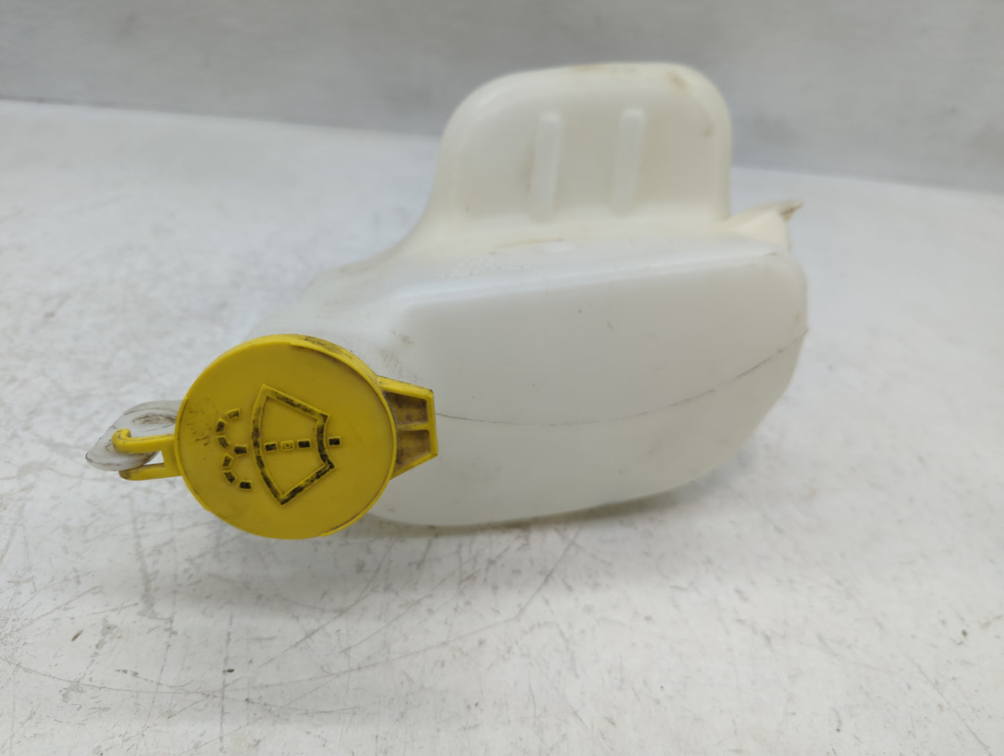 Jeep Compass Windshield Washer Fluid Reservoir Bottle Oem - Oemusedautoparts1.com