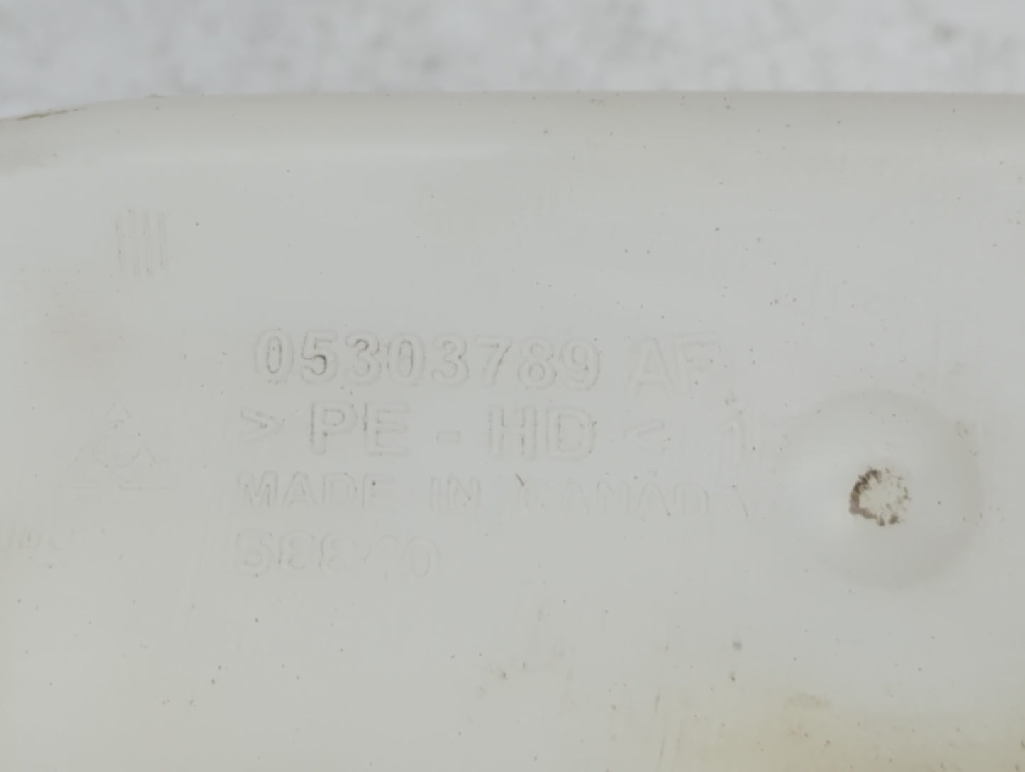 Jeep Compass Windshield Washer Fluid Reservoir Bottle Oem - Oemusedautoparts1.com