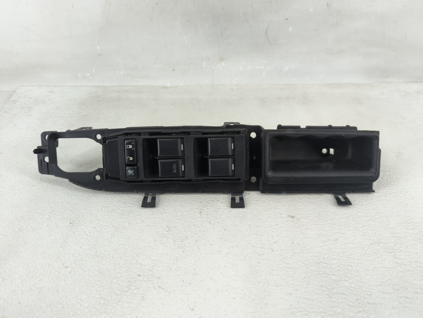 2015 Jeep Compass Master Power Window Switch Replacement Driver Side Left Fits OEM Used Auto Parts - Oemusedautoparts1.com