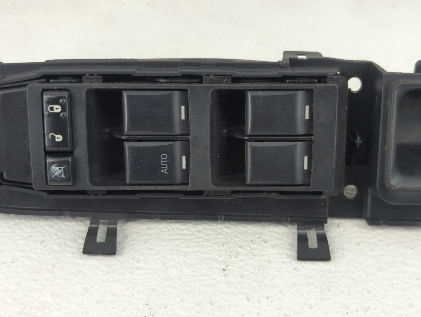 2015 Jeep Compass Master Power Window Switch Replacement Driver Side Left Fits OEM Used Auto Parts - Oemusedautoparts1.com