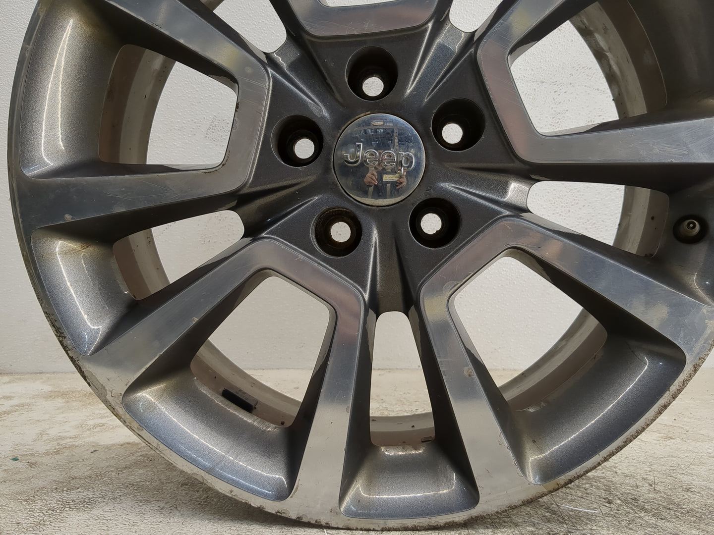 2015-2017 Jeep Compass Oem Wheel Rim - Oemusedautoparts1.com