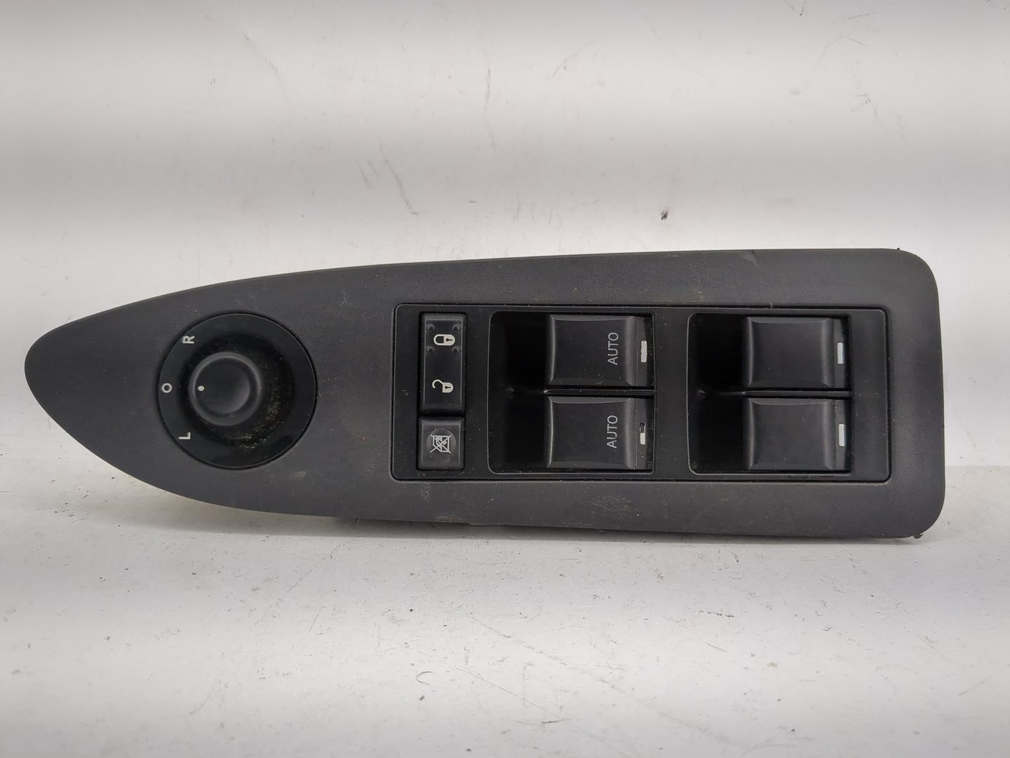 2015 Jeep Compass Master Power Window Switch Replacement Driver Side Left P/N:04602781AA Fits OEM Used Auto Parts - Oemuseda