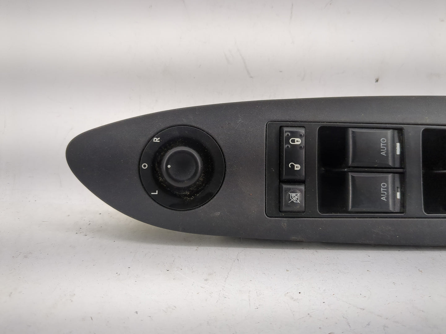 2015 Jeep Compass Master Power Window Switch Replacement Driver Side Left P/N:04602781AA Fits OEM Used Auto Parts - Oemuseda