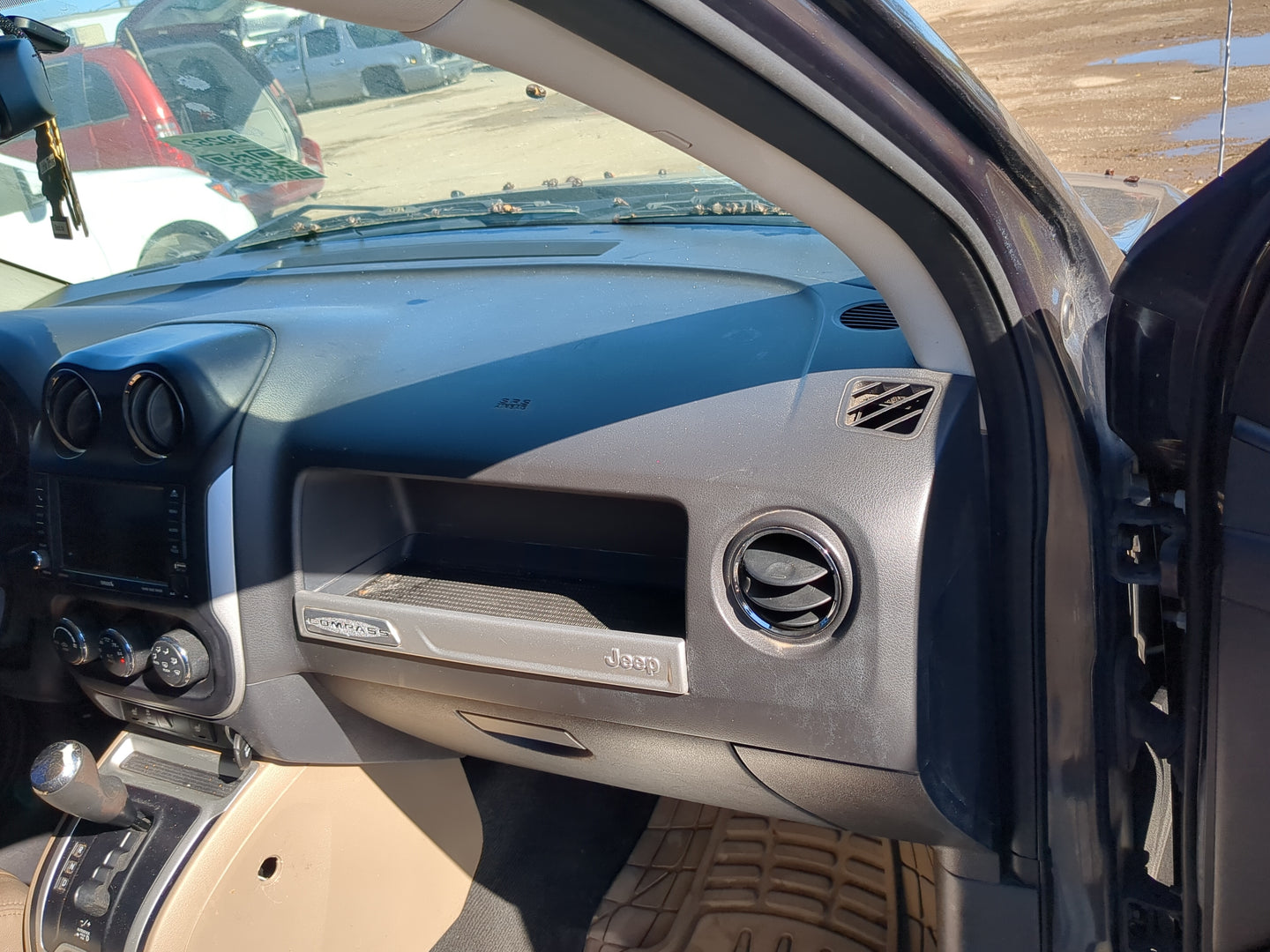 2015 Jeep Compass Air Bag Passenger Right Dashboard OEM Fits Fits 2009 2010 2011 2012 2013 2014 2016 2017 OEM Used Auto Part