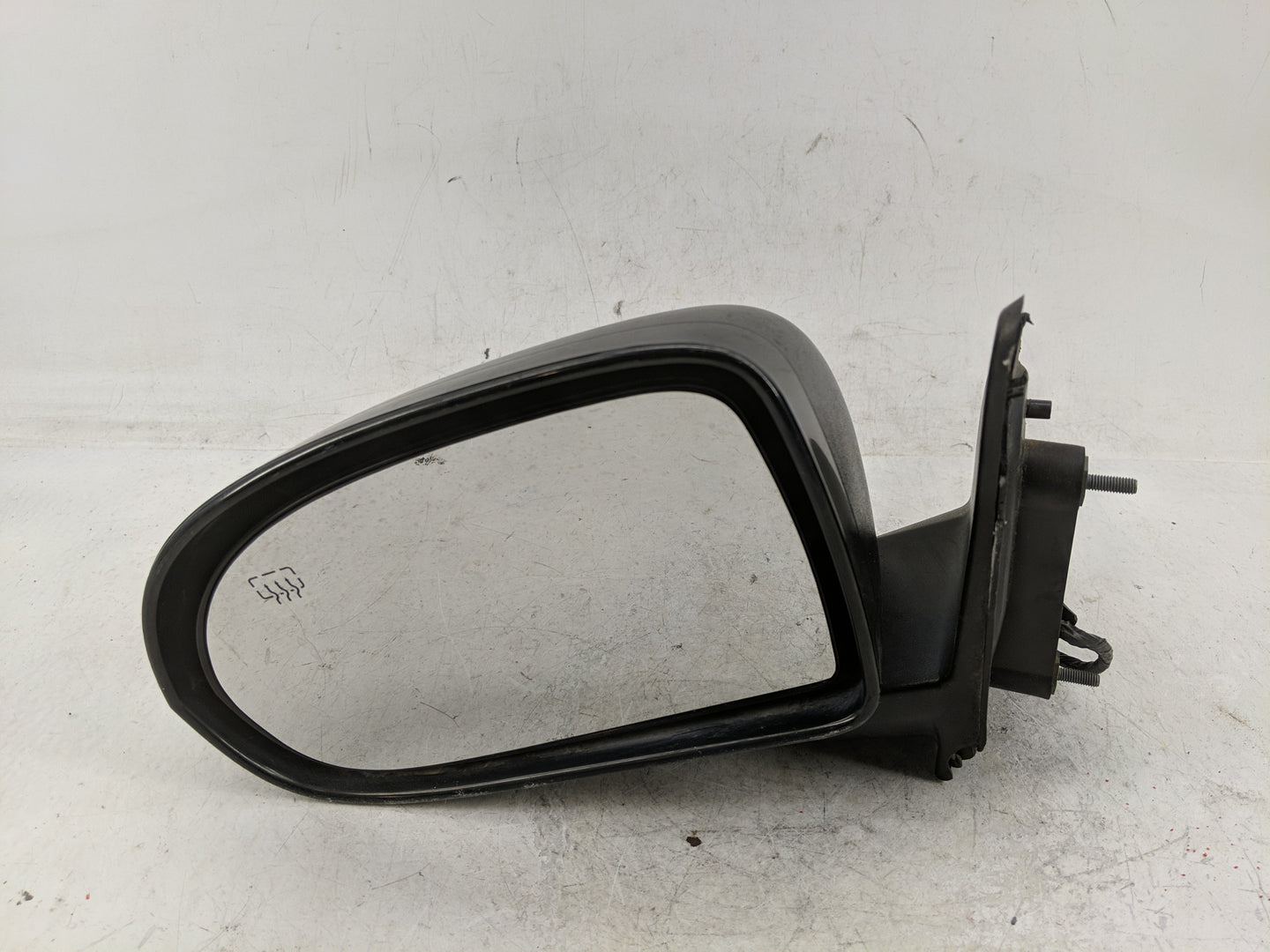 2015 Jeep Compass Side Mirror Replacement Driver Left View Door Mirror Fits OEM Used Auto Parts - Oemusedautoparts1.com