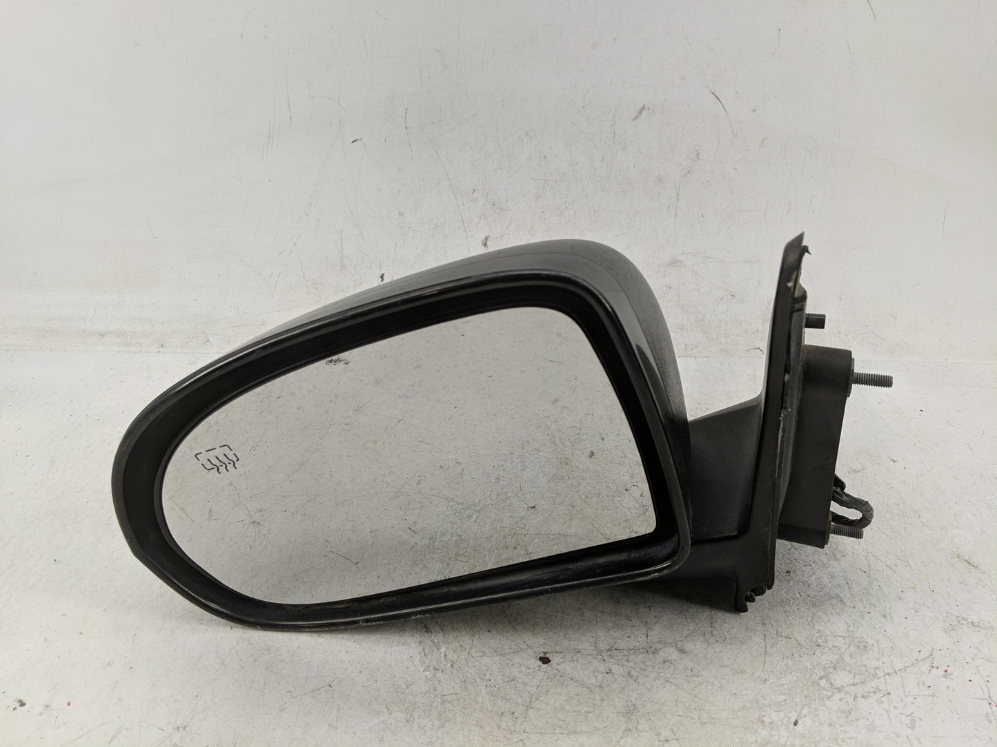 2015 Jeep Compass Side Mirror Replacement Driver Left View Door Mirror Fits OEM Used Auto Parts - Oemusedautoparts1.com