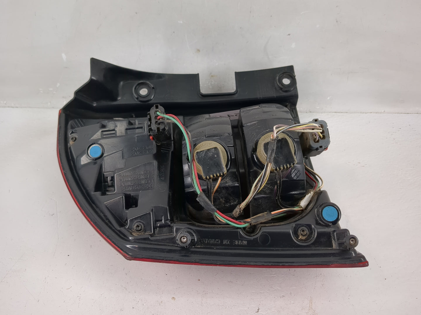 2015 Jeep Compass Tail Light Assembly Passenger Right OEM P/N:05182544 05182542 Fits OEM Used Auto Parts - Oemusedautoparts1
