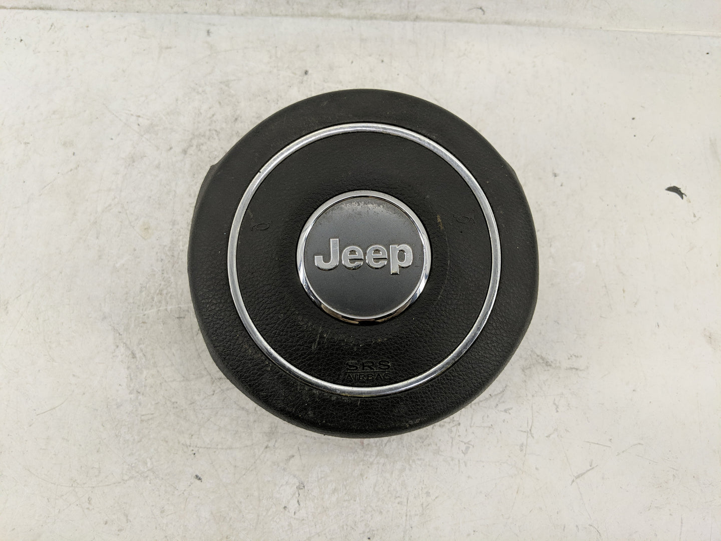 2015 Jeep Compass Air Bag Driver Left Steering Wheel Mounted - Oemusedautoparts1.com