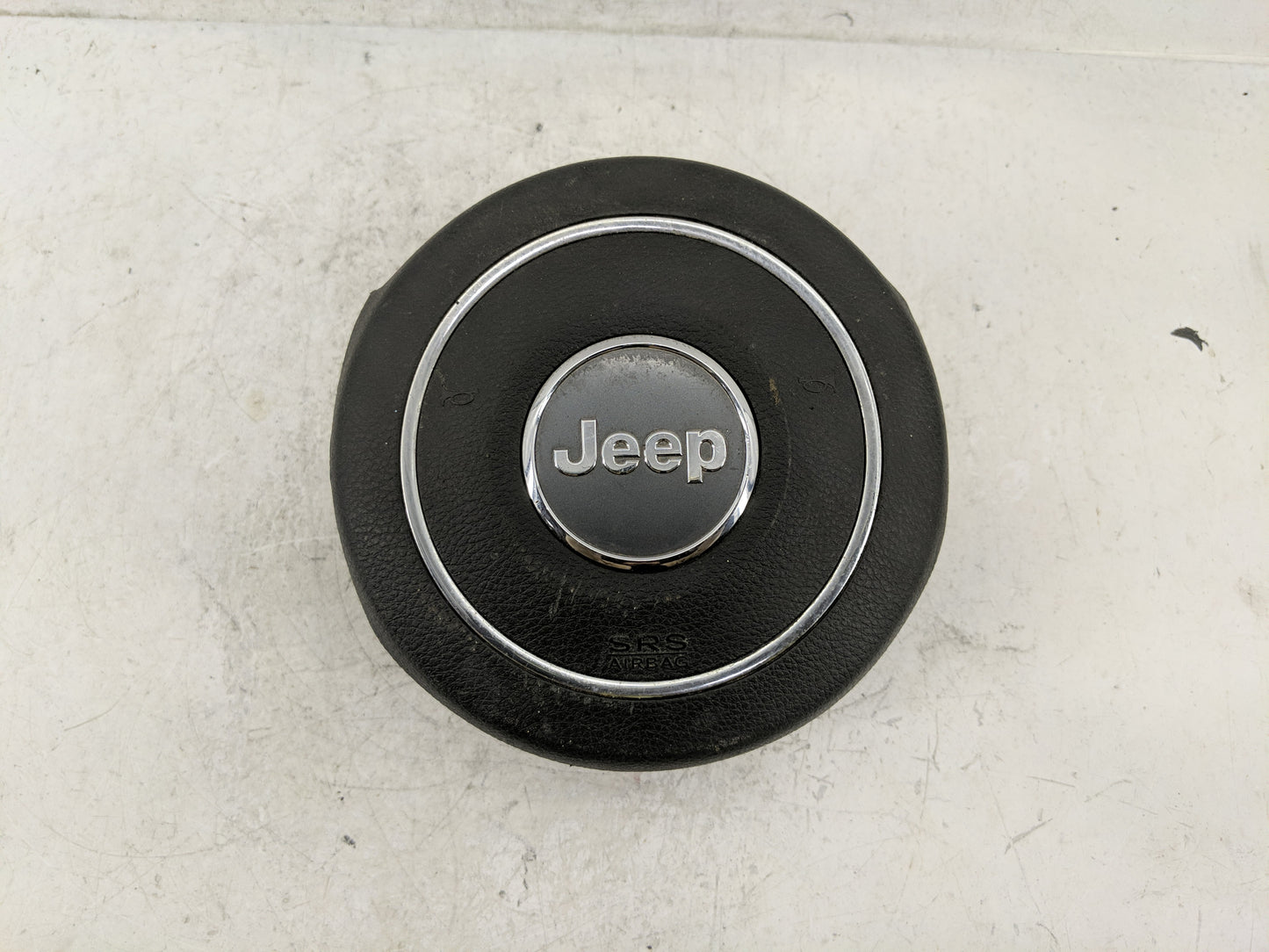 2015 Jeep Compass Air Bag Driver Left Steering Wheel Mounted - Oemusedautoparts1.com