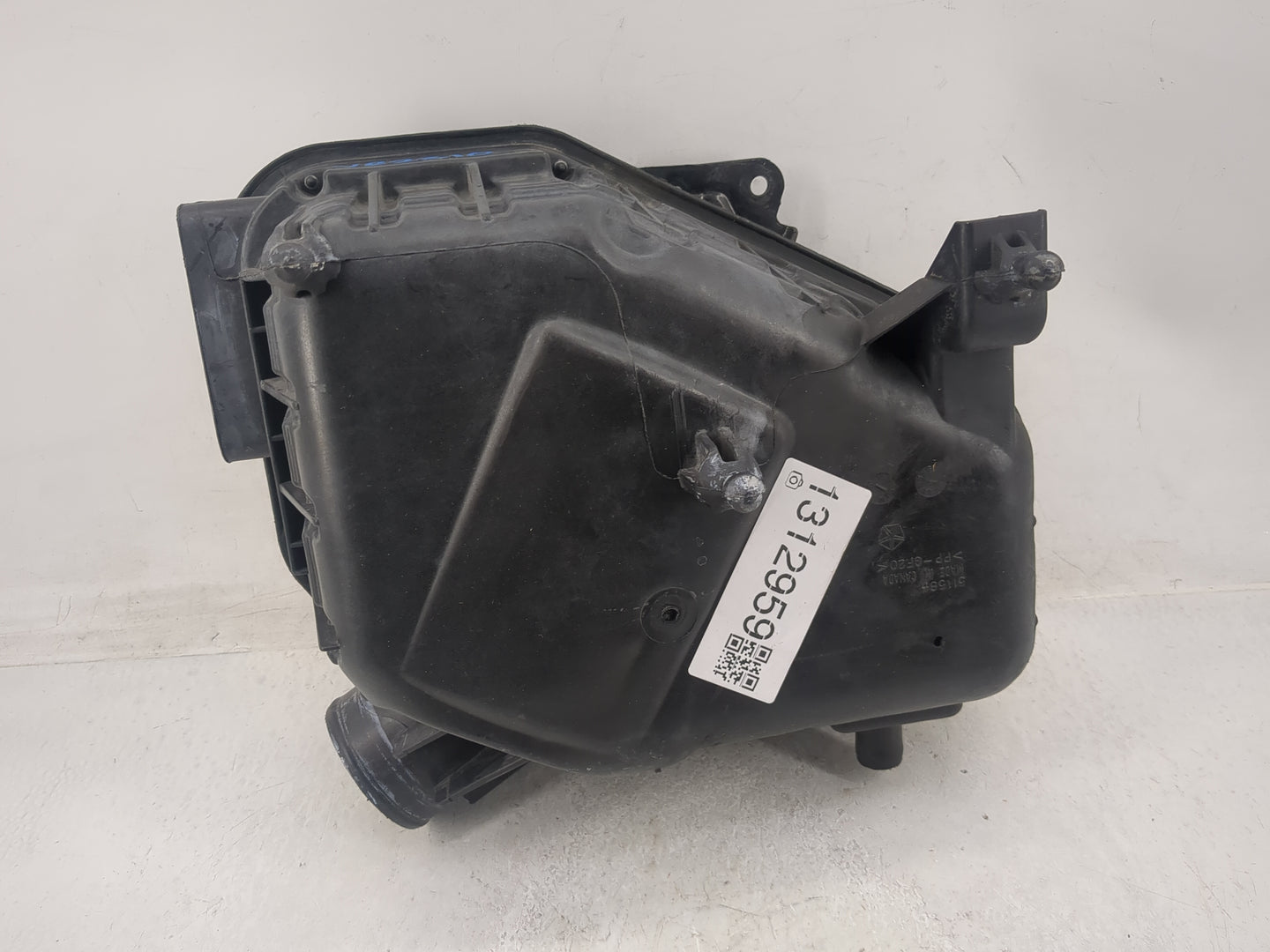 Jeep Compass Air Cleaner Intake-duct Hose Tube - Oemusedautoparts1.com