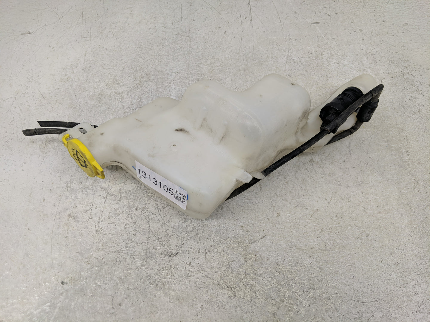 Jeep Compass Windshield Washer Fluid Reservoir Bottle Oem - Oemusedautoparts1.com