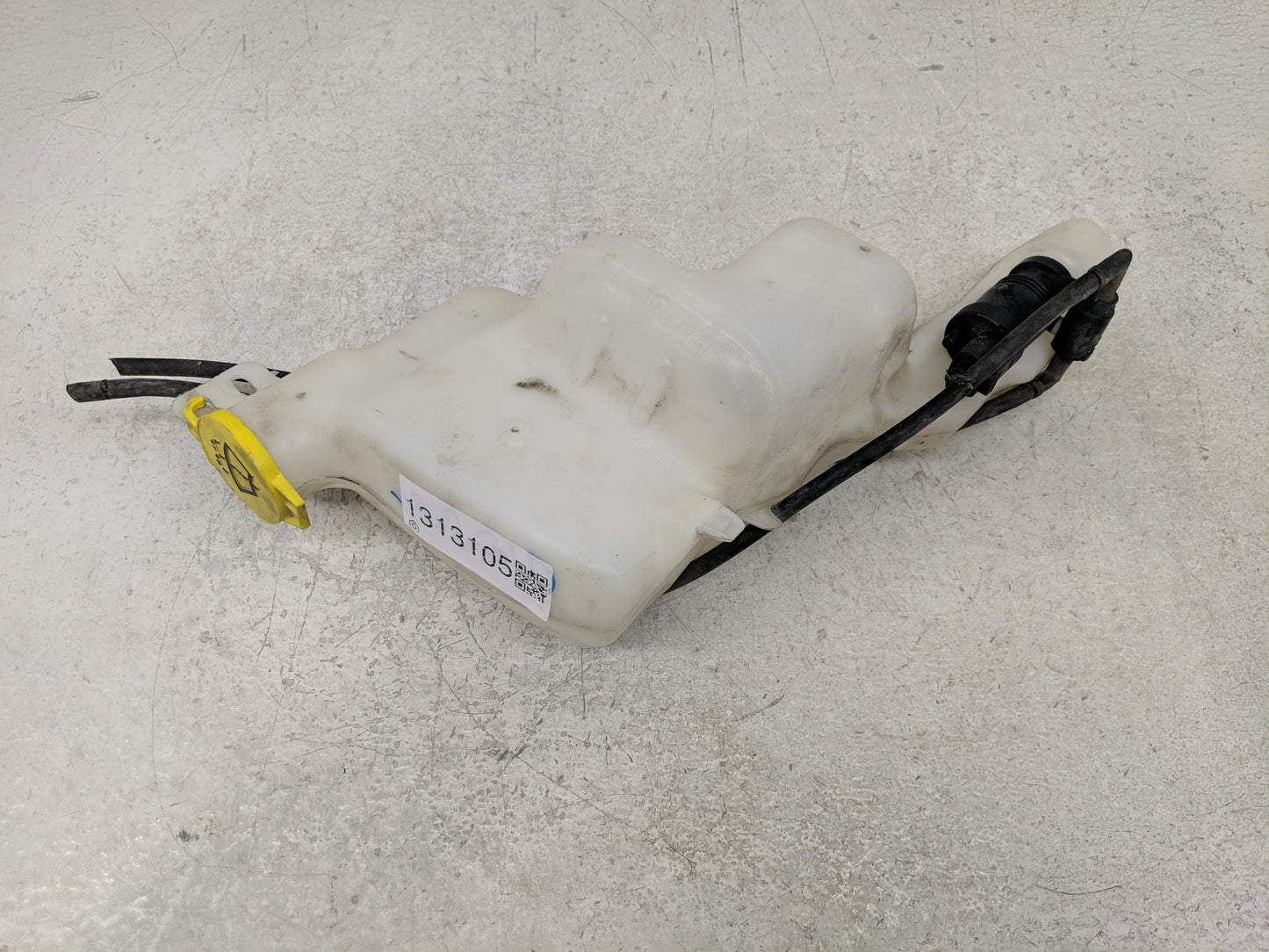 Jeep Compass Windshield Washer Fluid Reservoir Bottle Oem - Oemusedautoparts1.com