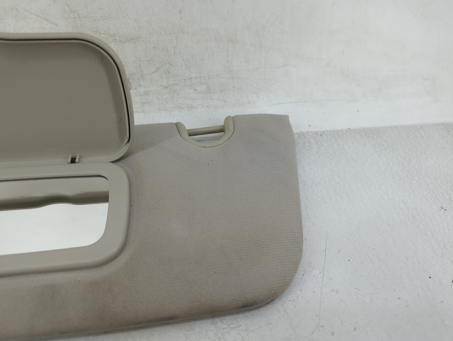 2010-2017 Jeep Compass Sun Visor Shade Replacement Passenger Right Mirror Fits Fits 2010 2011 2012 2013 2014 2015 2016 2017 