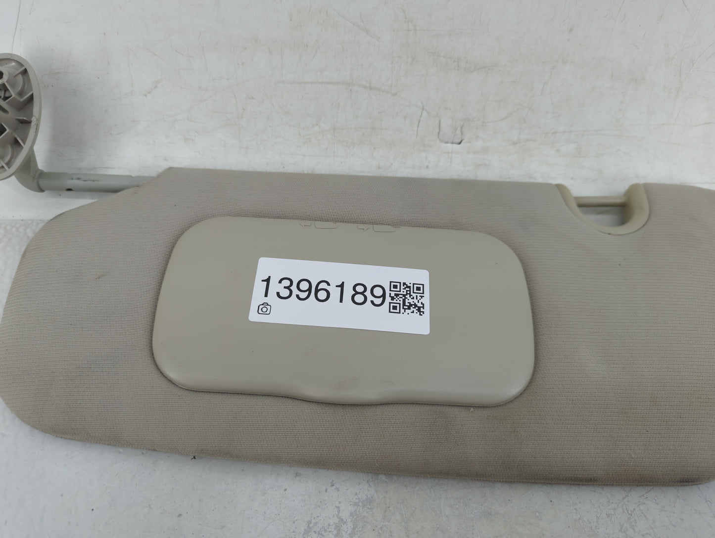 2010-2017 Jeep Compass Sun Visor Shade Replacement Passenger Right Mirror Fits Fits 2010 2011 2012 2013 2014 2015 2016 2017 