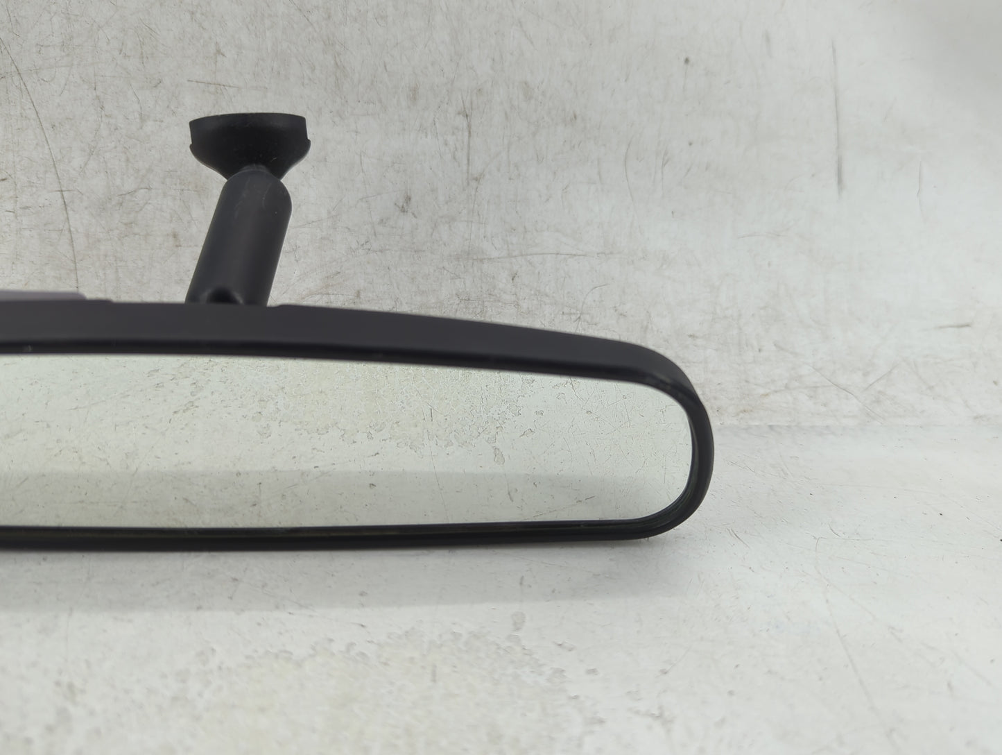 2015 Jeep Compass Interior Rear View Mirror Replacement OEM P/N:A048070 Fits OEM Used Auto Parts - Oemusedautoparts1.com