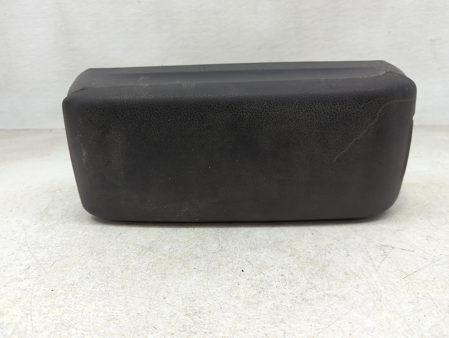 2015 Jeep Compass Center Console Armrest Cover Lid Fits OEM Used Auto Parts - Oemusedautoparts1.com