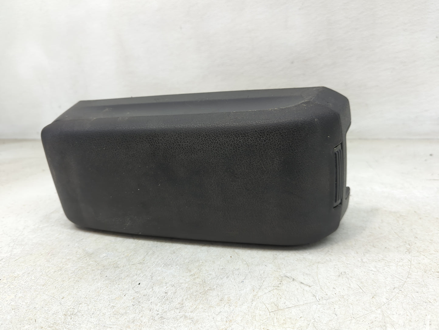 2015 Jeep Compass Center Console Armrest Cover Lid Fits OEM Used Auto Parts - Oemusedautoparts1.com