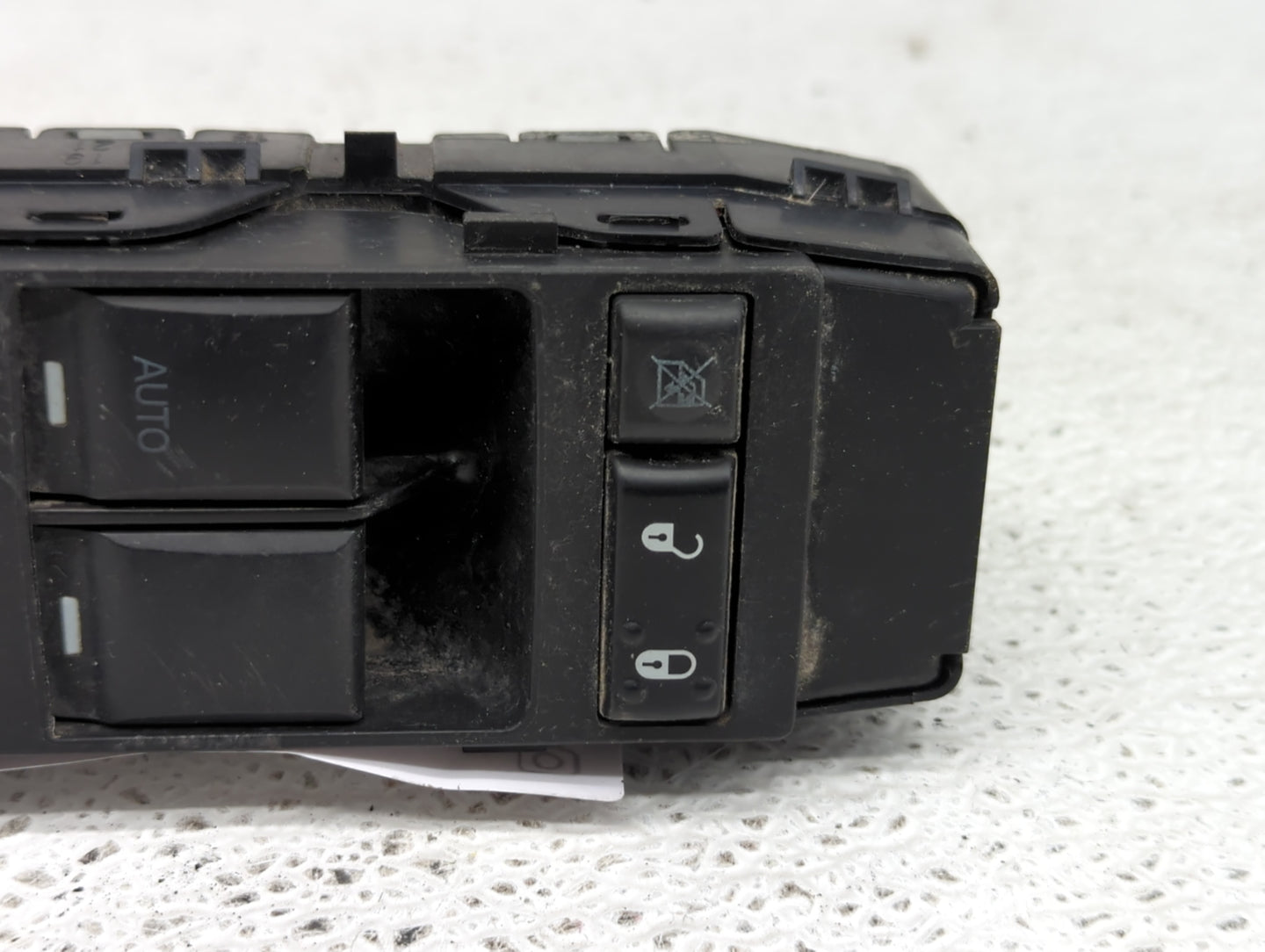 2015 Jeep Compass Master Power Window Switch Replacement Driver Side Left P/N:04602780AA Fits OEM Used Auto Parts - Oemuseda