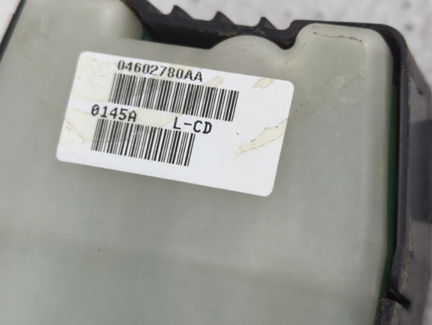 2015 Jeep Compass Master Power Window Switch Replacement Driver Side Left P/N:04602780AA Fits OEM Used Auto Parts - Oemuseda