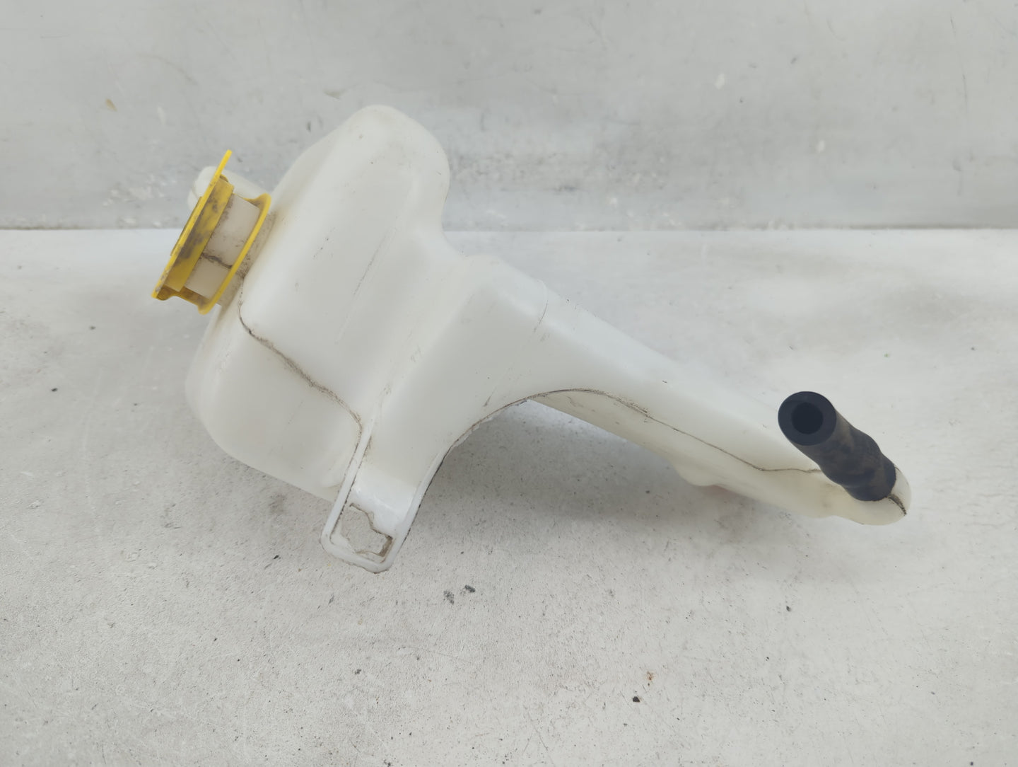 Jeep Compass Radiator Coolant Overflow Expansion Tank Bottle - Oemusedautoparts1.com