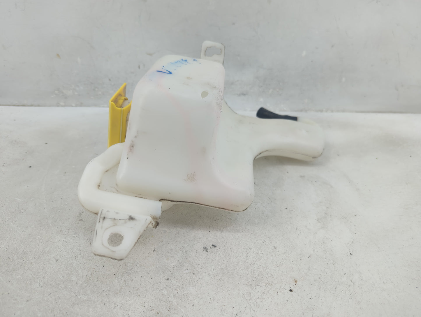 Jeep Compass Radiator Coolant Overflow Expansion Tank Bottle - Oemusedautoparts1.com