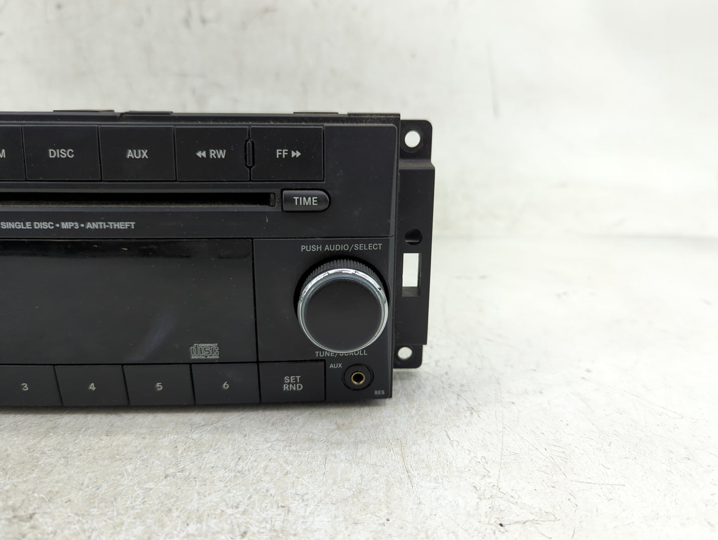 2012-2017 Jeep Compass Radio AM FM Cd Player Receiver Replacement P/N:P05091195AC Fits Fits 2012 2013 2014 2015 2016 2017 OE