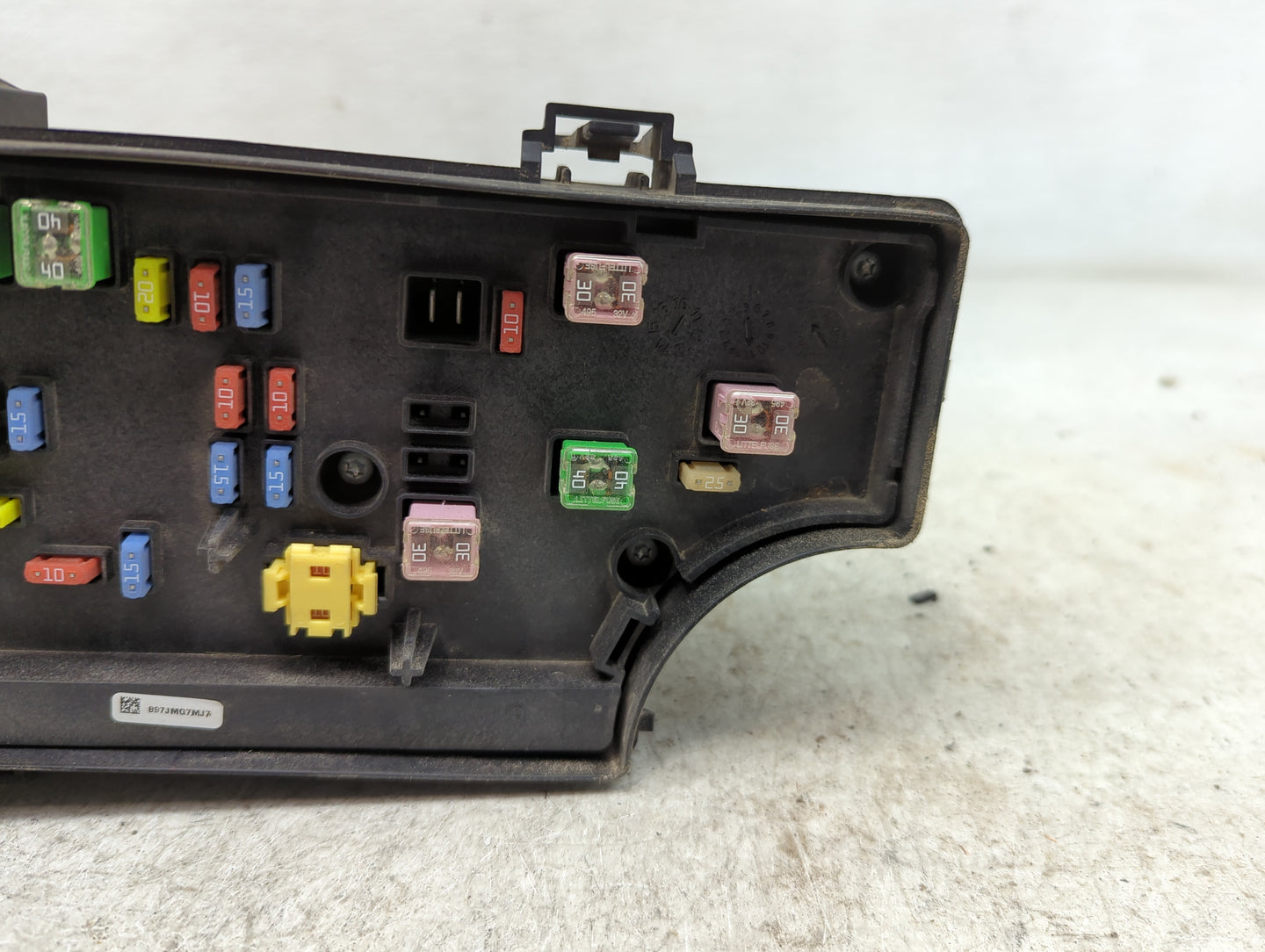 2015-2015 Jeep Compass Fusebox Fuse Box Relay Module Tipm P68232879ab - Oemusedautoparts1.com