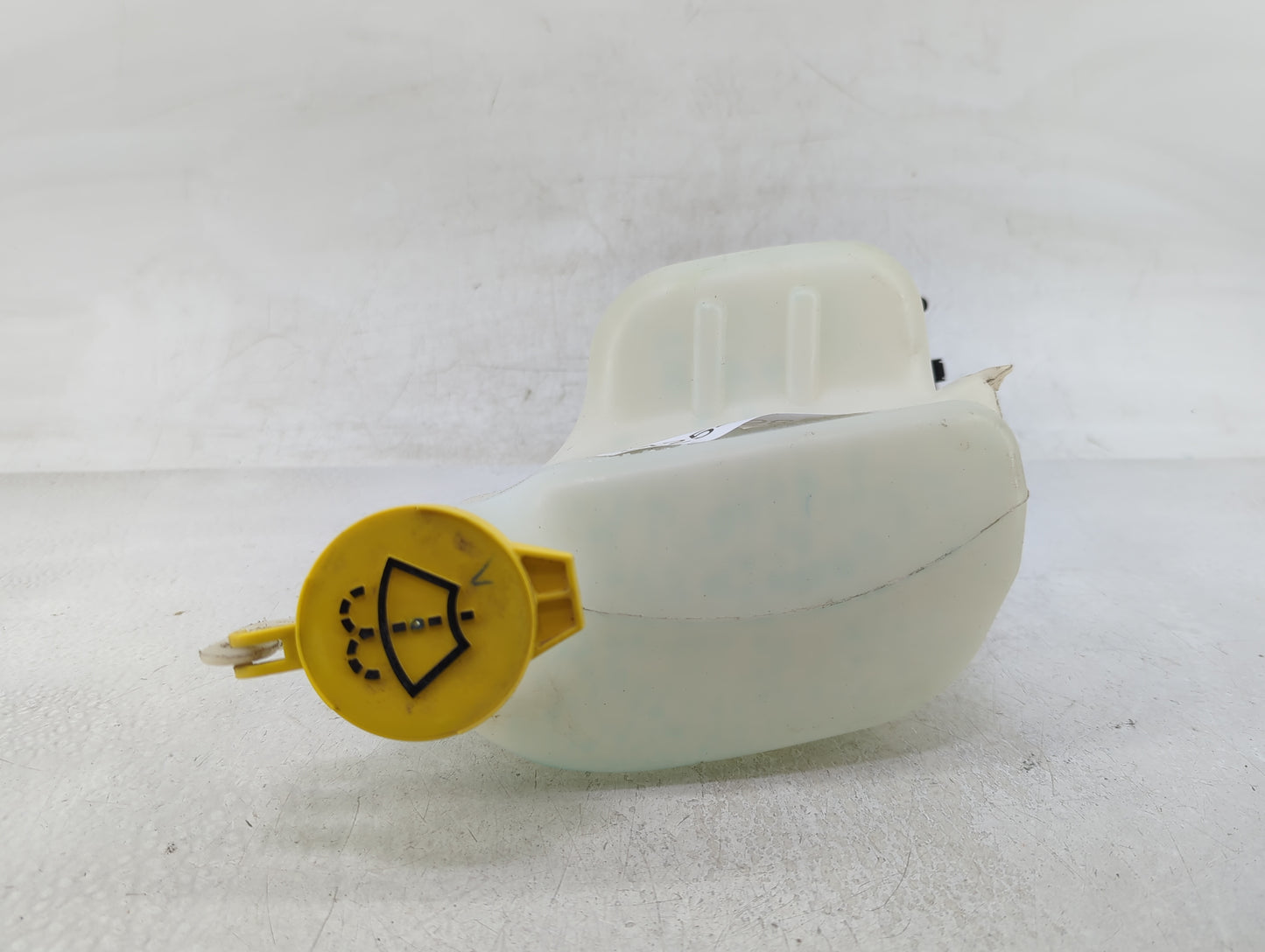 Jeep Compass Windshield Washer Fluid Reservoir Bottle Oem - Oemusedautoparts1.com