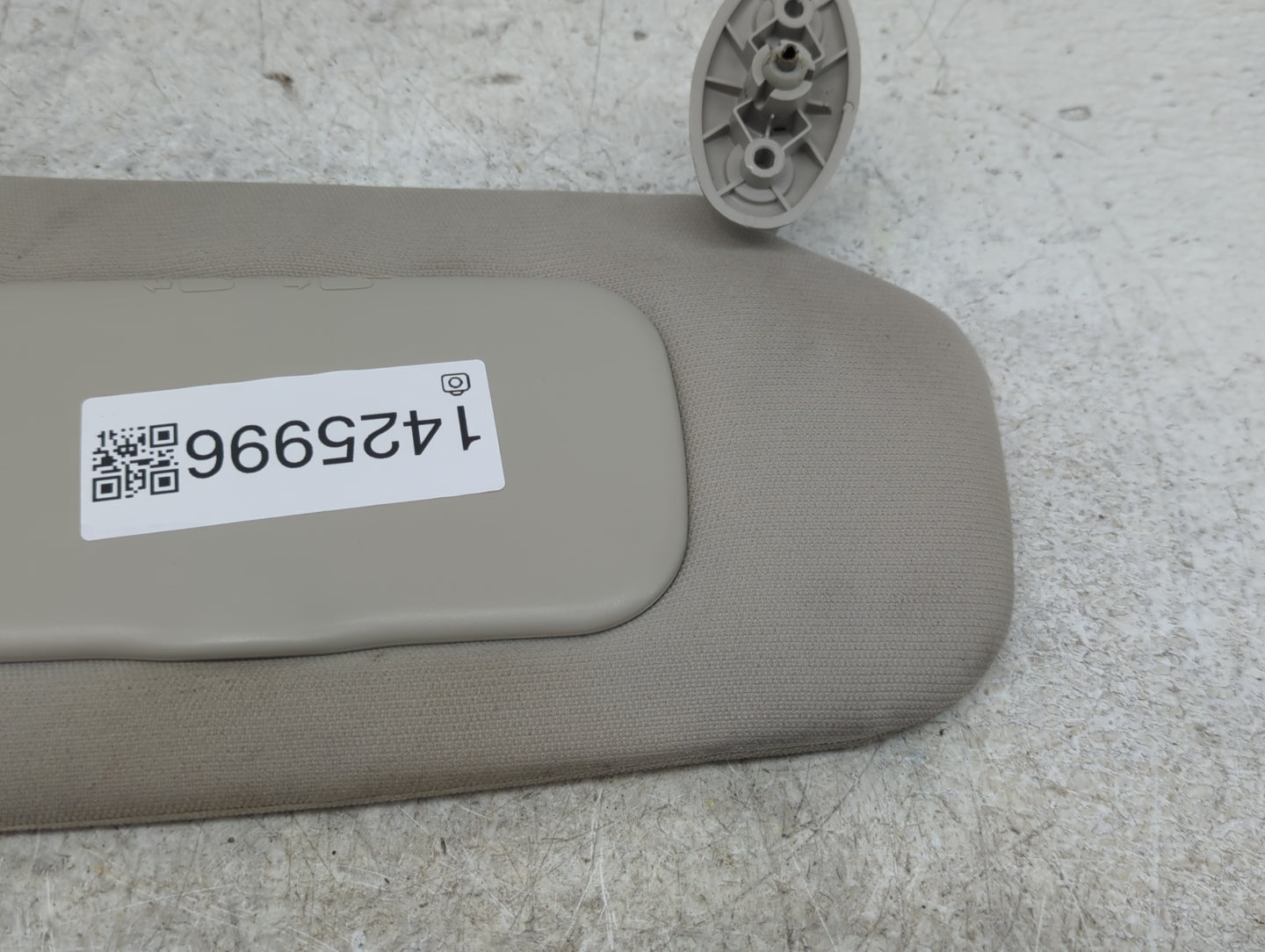 2010-2017 Jeep Compass Sun Visor Shade Replacement Passenger Right Mirror Fits Fits 2010 2011 2012 2013 2014 2015 2016 2017 