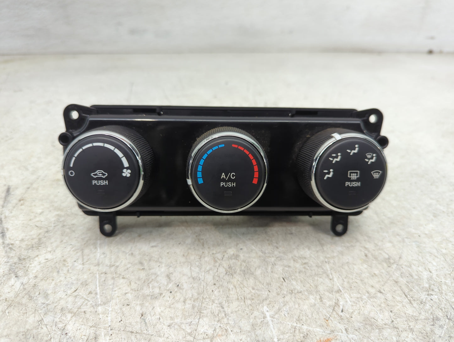 2015 Jeep Compass Climate Control Module Temperature AC/Heater Replacement P/N:P55111278AF Fits Fits 2011 2012 2013 2014 201