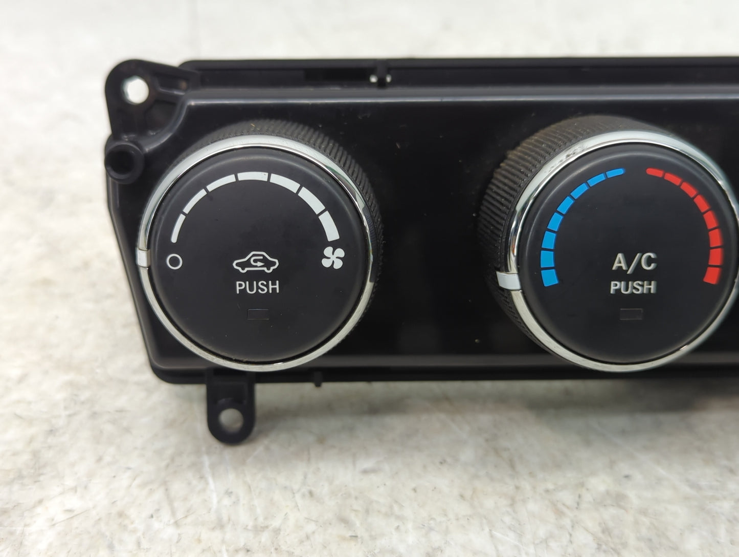 2015 Jeep Compass Climate Control Module Temperature AC/Heater Replacement P/N:P55111278AF Fits Fits 2011 2012 2013 2014 201