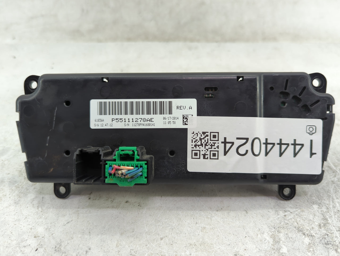 2015 Jeep Compass Climate Control Module Temperature AC/Heater Replacement P/N:P55111278AE Fits Fits 2011 2012 2013 2014 201