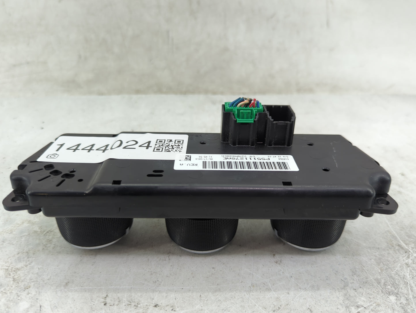 2015 Jeep Compass Climate Control Module Temperature AC/Heater Replacement P/N:P55111278AE Fits Fits 2011 2012 2013 2014 201