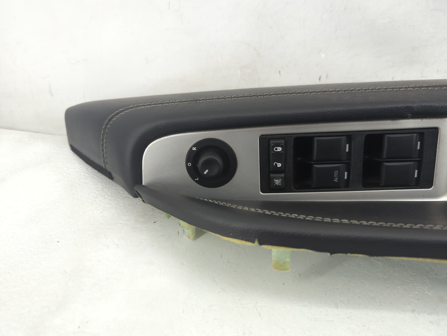 2015 Jeep Compass Master Power Window Switch Replacement Driver Side Left Fits OEM Used Auto Parts - Oemusedautoparts1.com