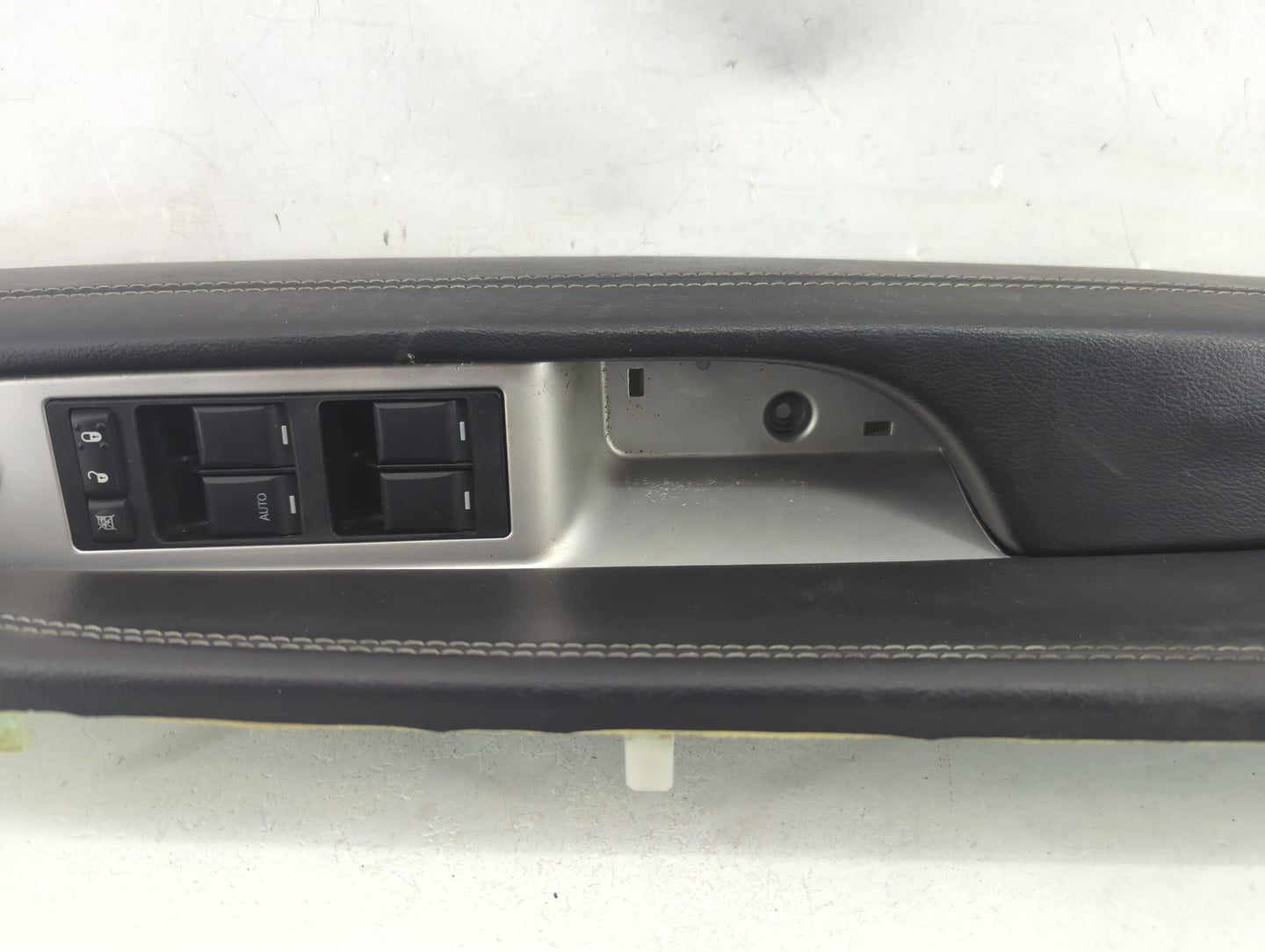 2015 Jeep Compass Master Power Window Switch Replacement Driver Side Left Fits OEM Used Auto Parts - Oemusedautoparts1.com