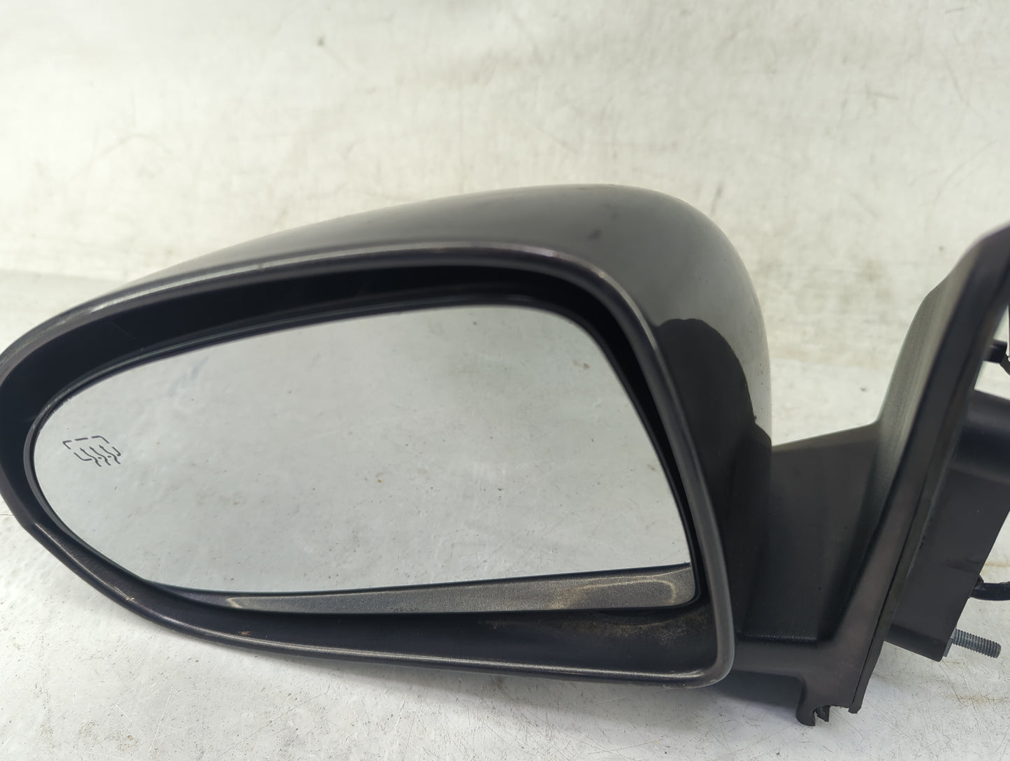 2015 Jeep Compass Driver Side View Mirror - Left Door Mirror OEM Used - Oemusedautoparts1.com