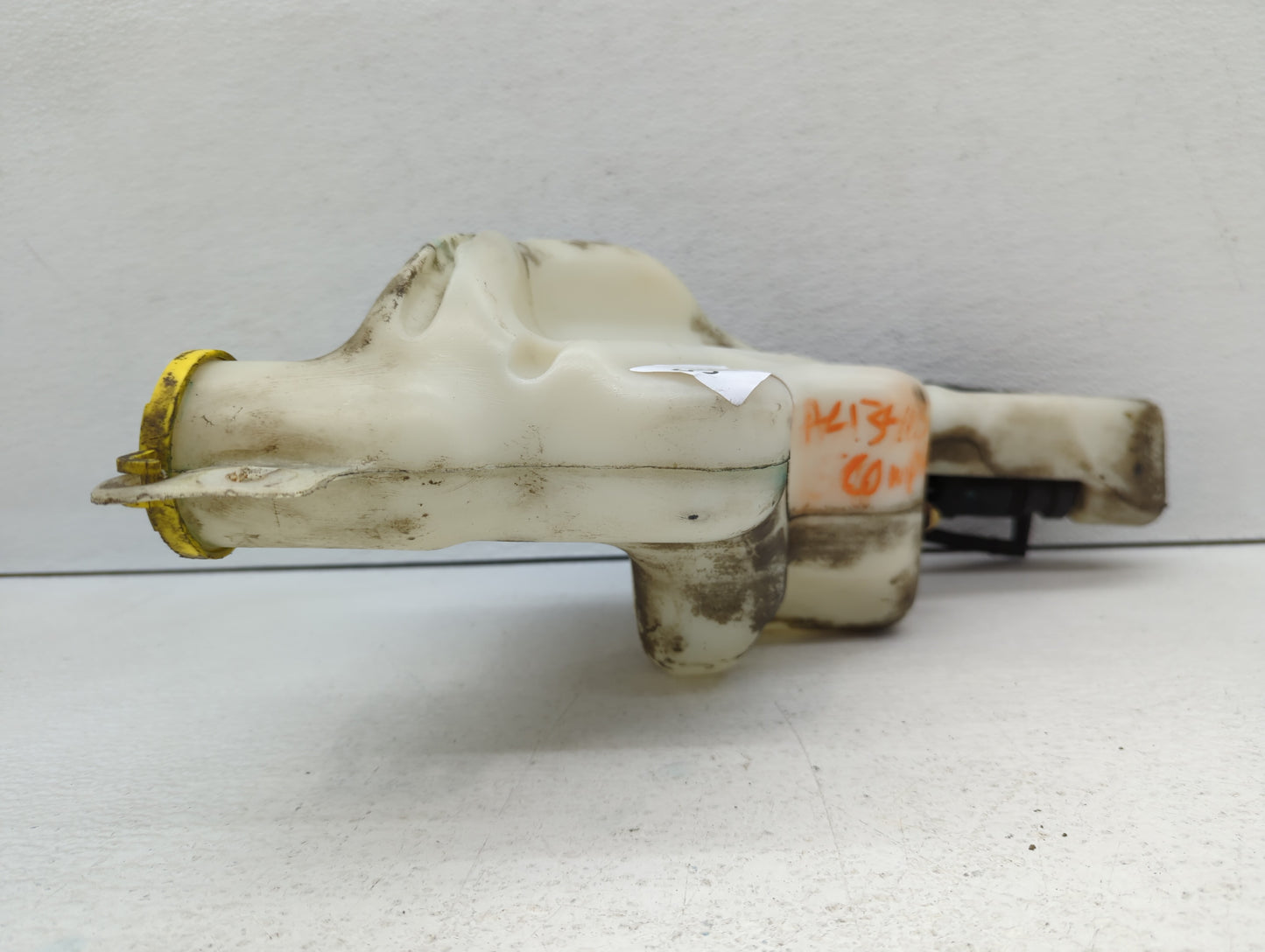 Jeep Compass Windshield Washer Fluid Reservoir Bottle Oem - Oemusedautoparts1.com