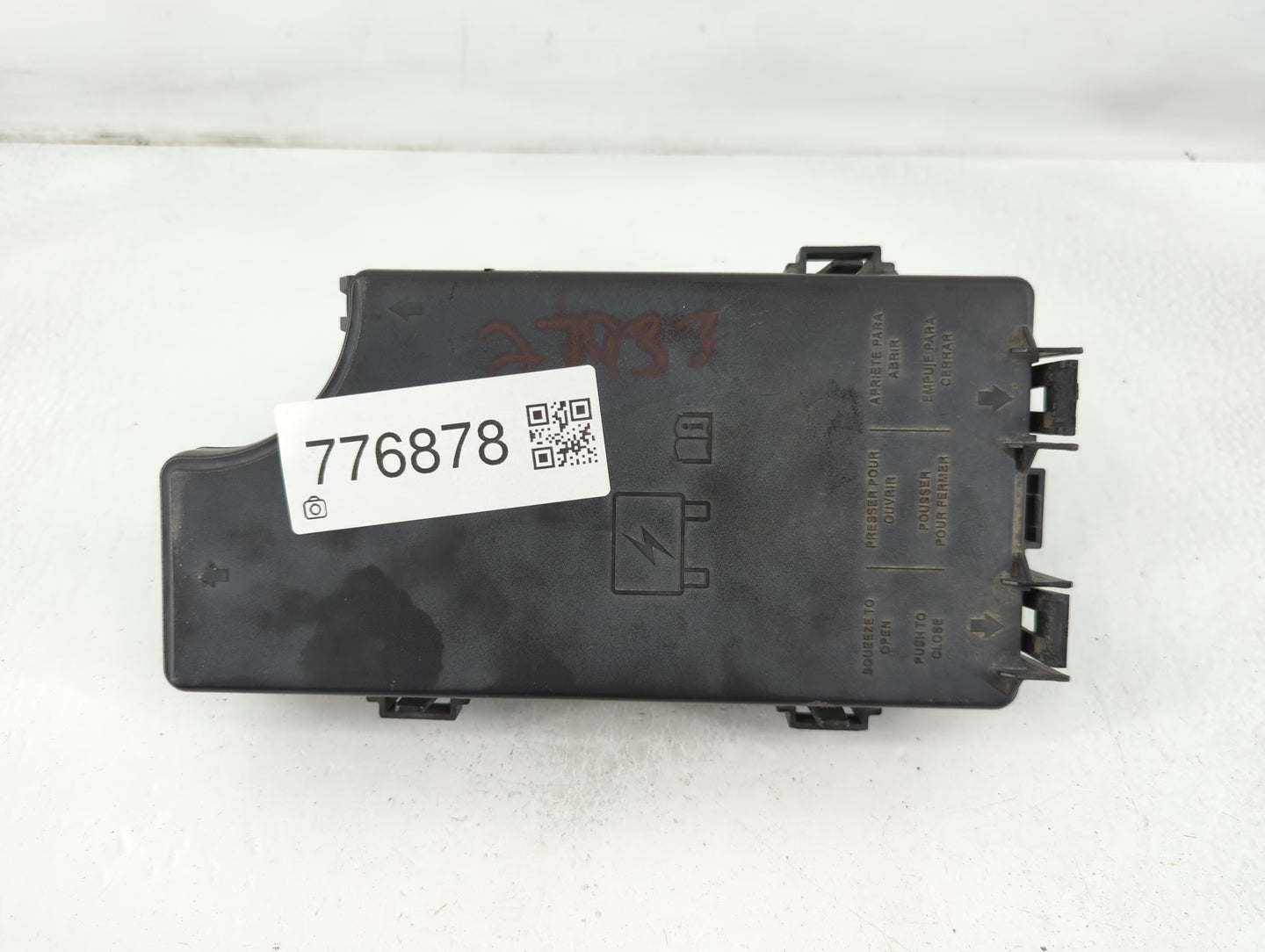 2015-2015 Jeep Compass Chassis Control Module Ccm Bcm Body Control - Oemusedautoparts1.com