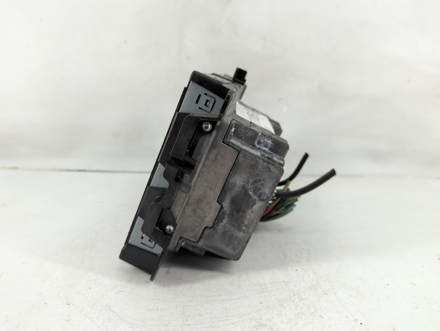 2015 Jeep Grand Cherokee Radio AM FM Cd Player Receiver Replacement P/N:68238619AG Fits OEM Used Auto Parts - Oemusedautopar