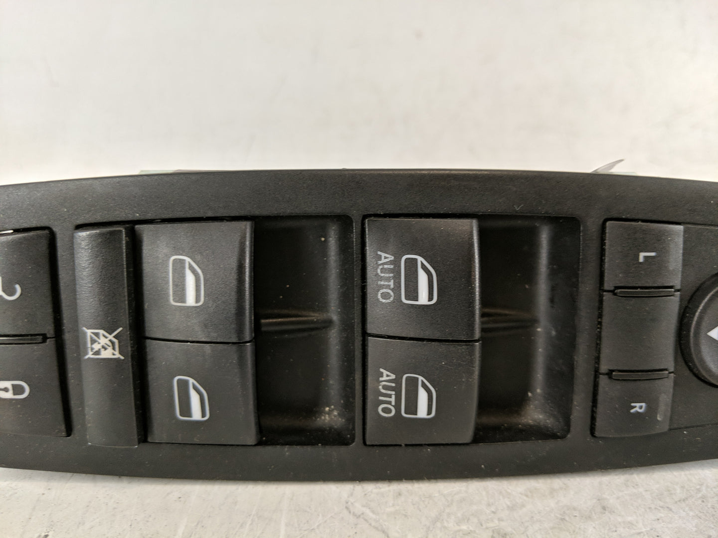 2014-2015 Jeep Grand Cherokee Master Power Window Switch Replacement Driver Side Left P/N:68184802AA Fits Fits 2014 2015 OEM