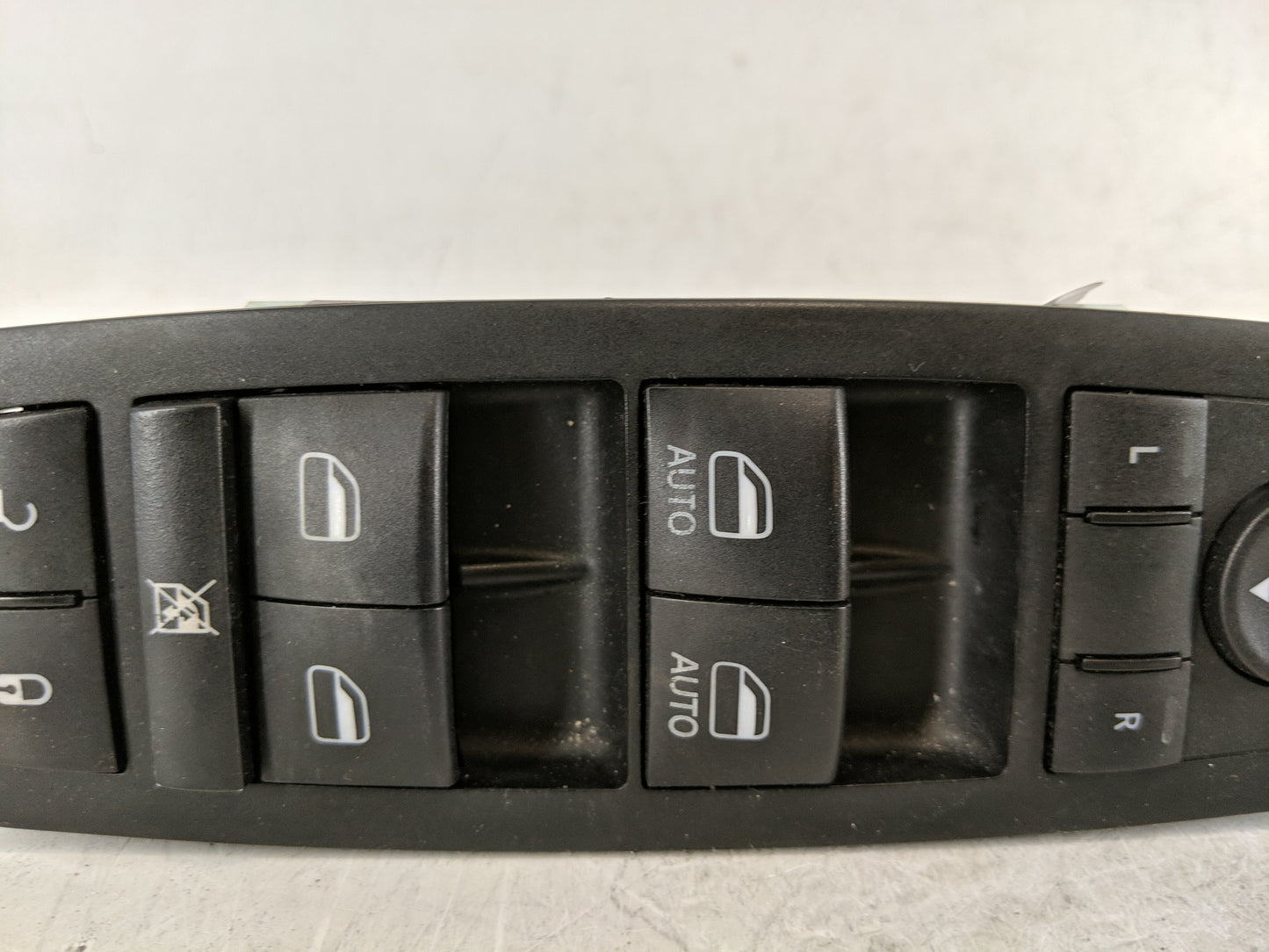 2014-2015 Jeep Grand Cherokee Master Power Window Switch Replacement Driver Side Left P/N:68184802AA Fits Fits 2014 2015 OEM