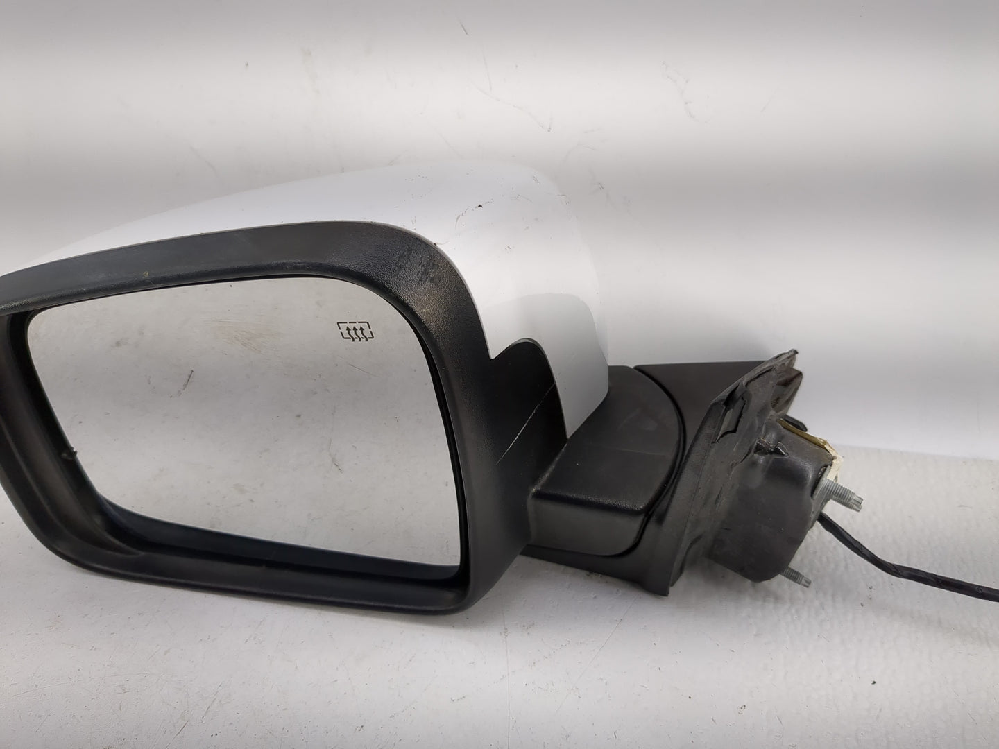 2011-2022 Jeep Grand Cherokee Side Mirror Replacement Driver Left View Door Mirror Fits OEM Used Auto Parts - Oemusedautopar